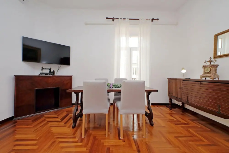 4bnb - Queen Mary Vatican Home