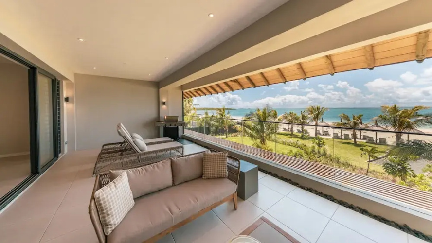 Blue Nest by Horizon Holidays