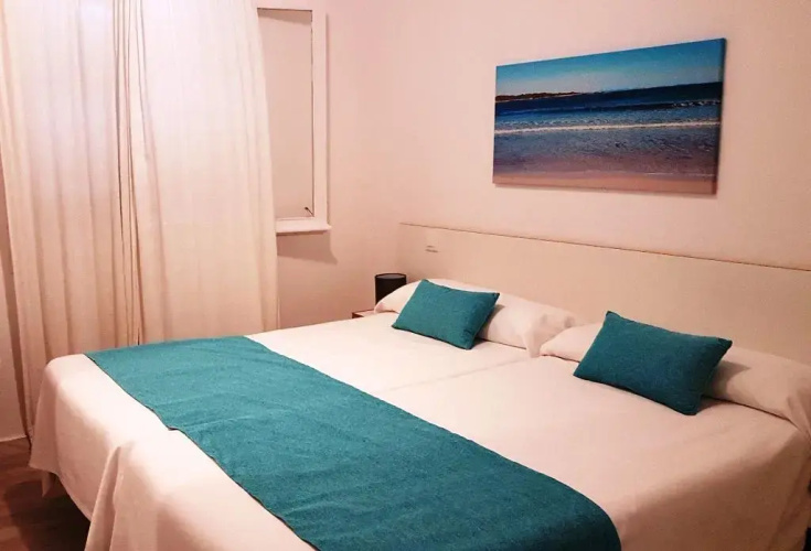 Apartamentos California I y II