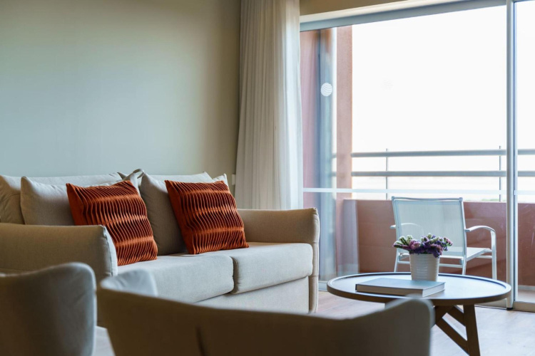 The Pearl Troia Hotel