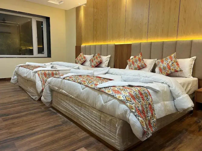 Frosty Fern Hotel & Resort