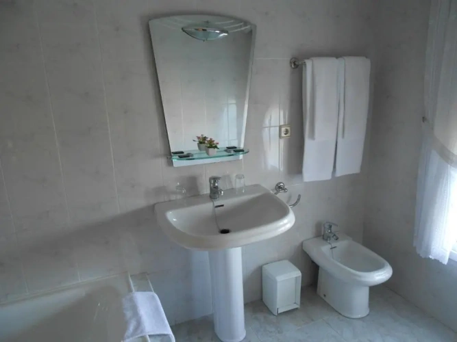 Standard Triple room with balcony and with sea view
