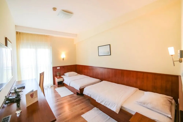 Hotel Merlot