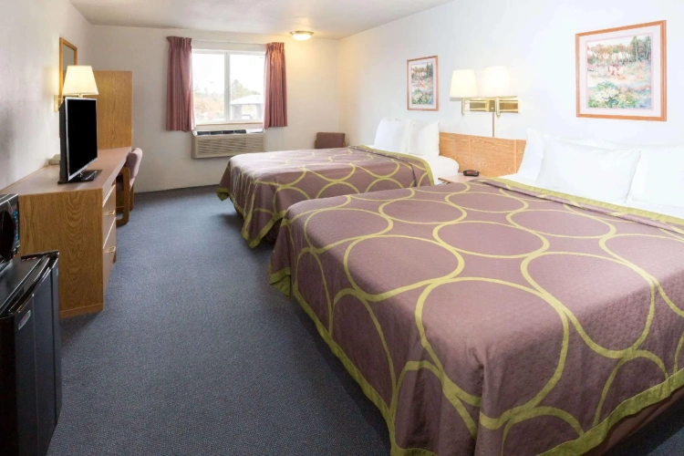 Standard Quadruple room