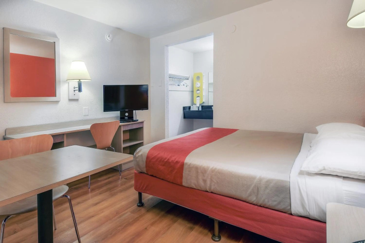 Motel 6 Chino - Los Angeles Area photo 6