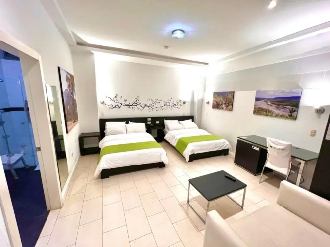 Standard Quadruple room
