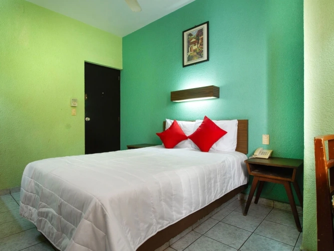 Standard Double Suite