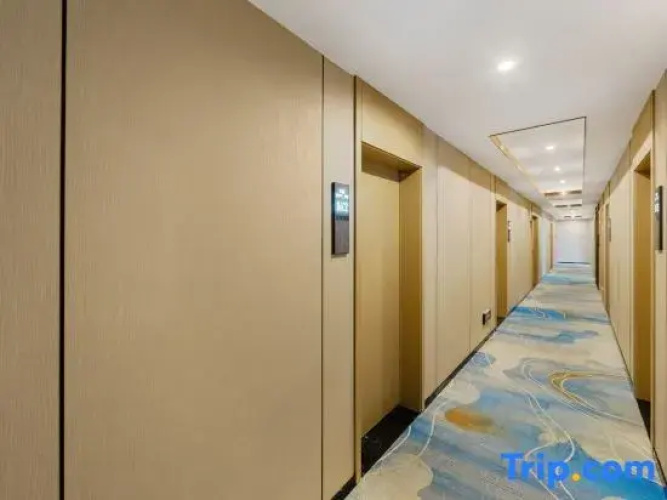 Kerry Celebrity Hotel