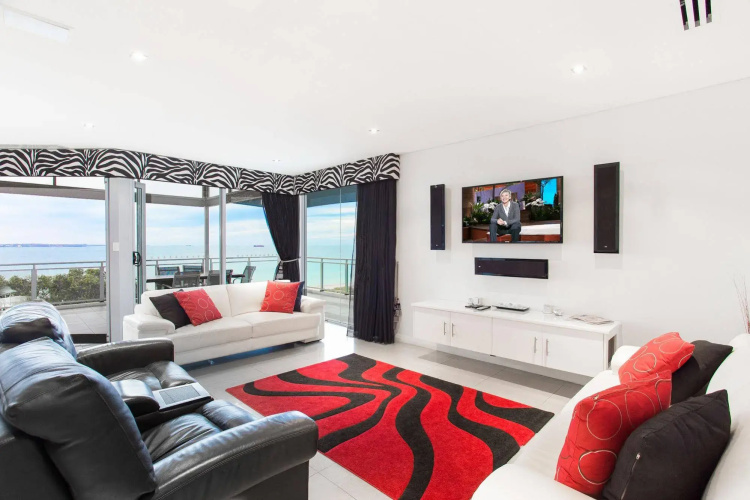 Spinnakers by Rockingham Apartments
