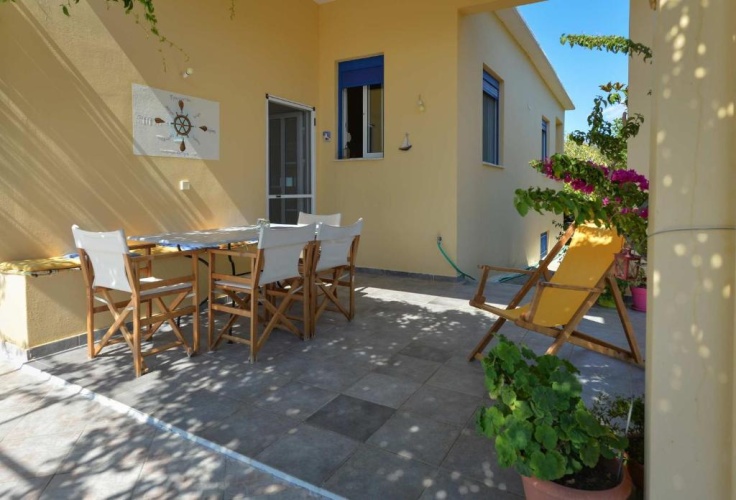 3 Bedrooms Cottage