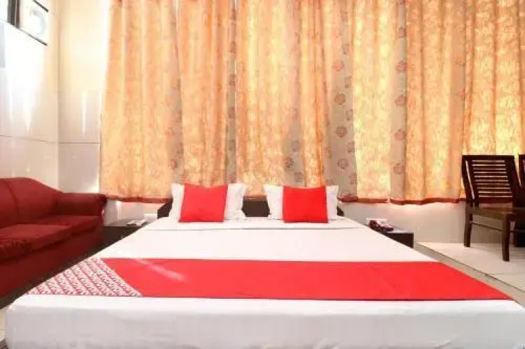 Leo by OYO Rooms
