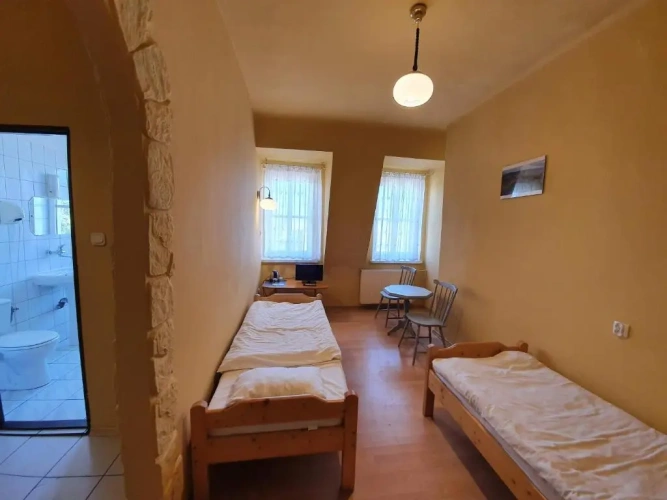 Economy Twin room