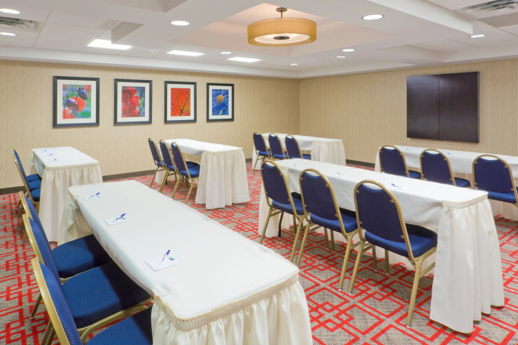 Holiday Inn Express Neptune photo 17