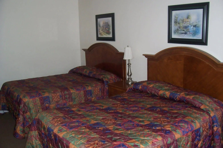 Ivanhoe Motel