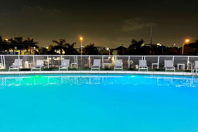 Nuvo Suites Hotel photo 20