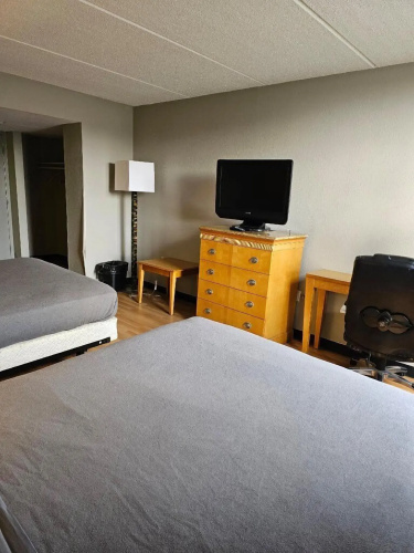 Madison Inn and Suites
