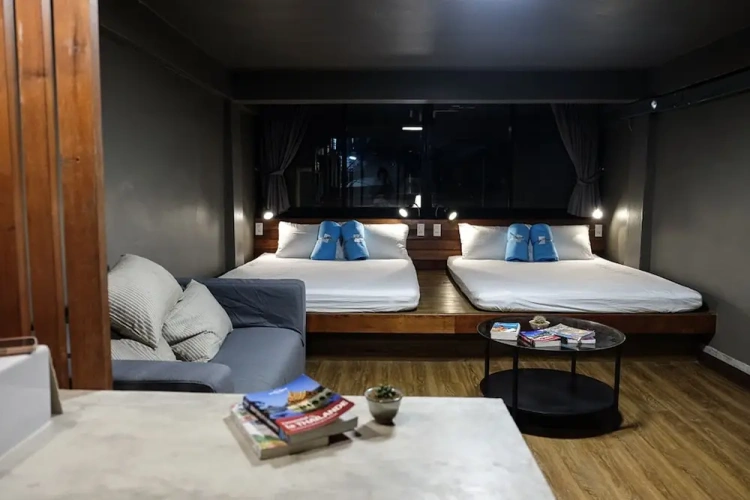 Standard Family room