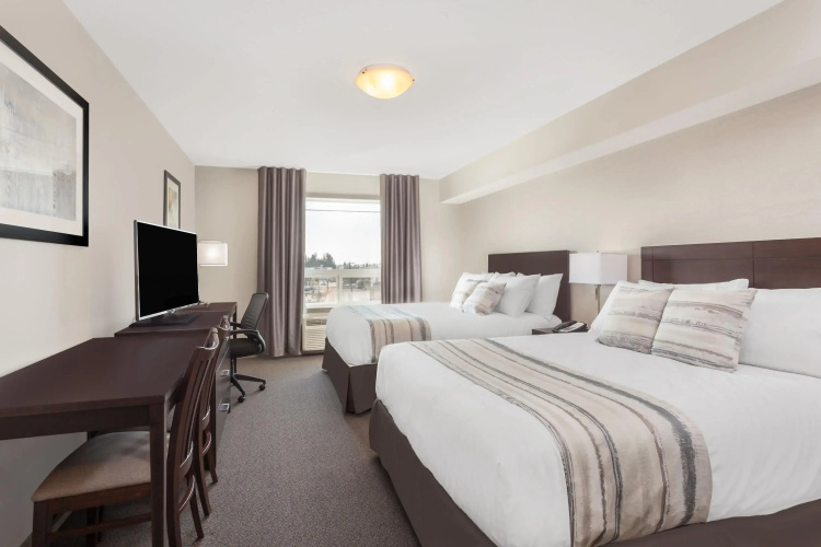 Ramada by Wyndham Grassland