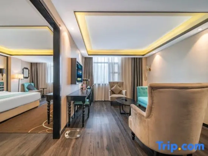Deluxe Double Suite