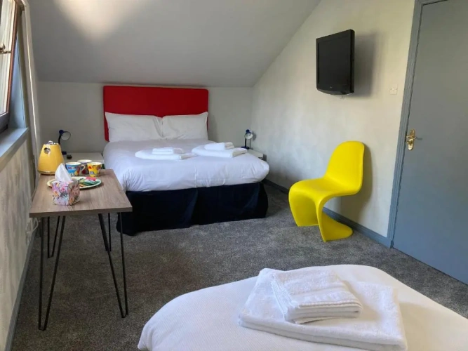 Superior Triple room