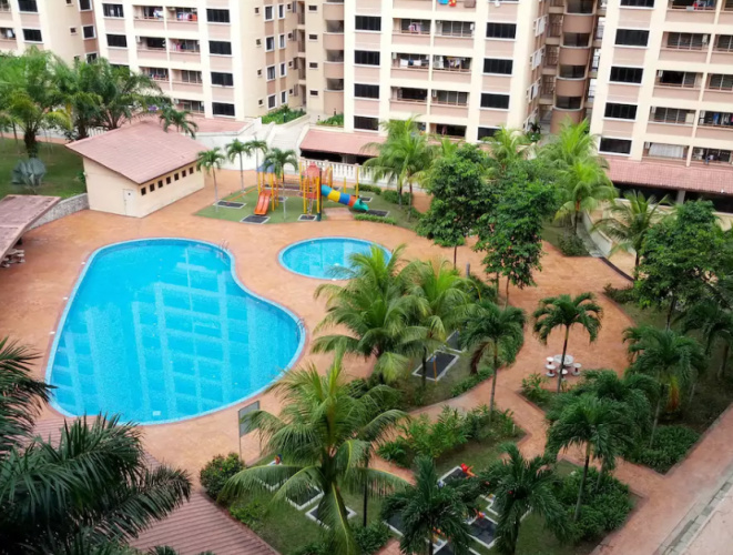 Pool