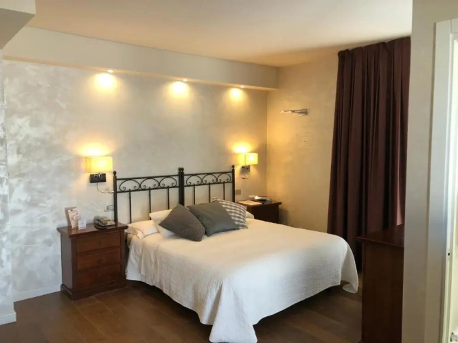 Junior Suite with balcony and with view
