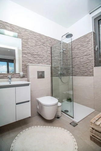 4 Bedrooms Villa