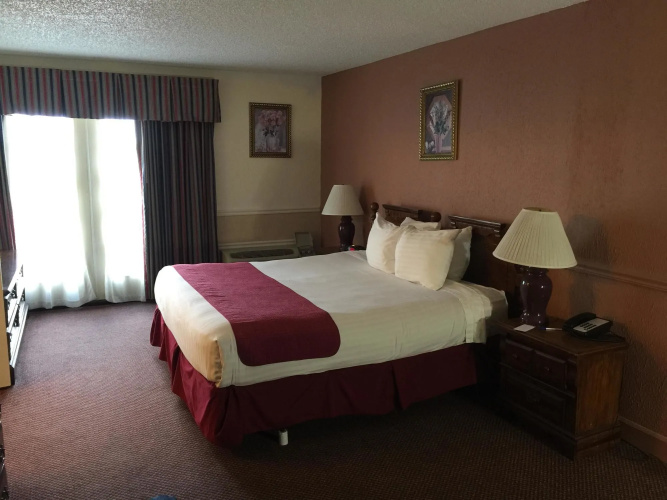 Royal Suites