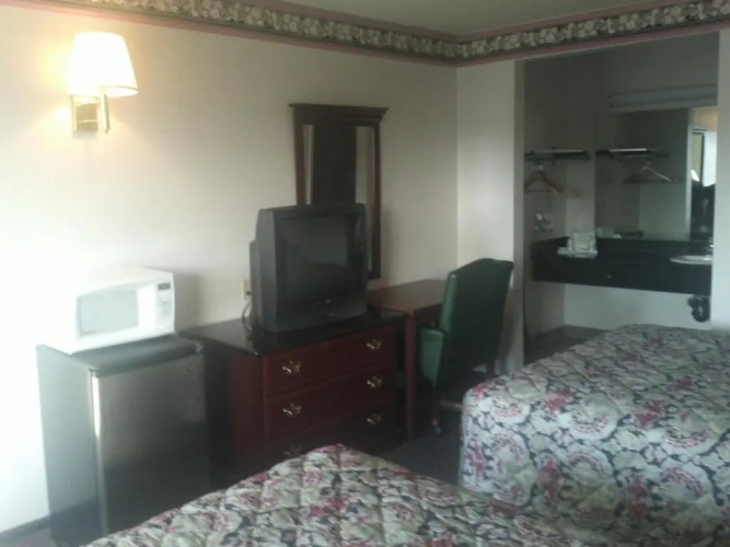Sunrise Inn