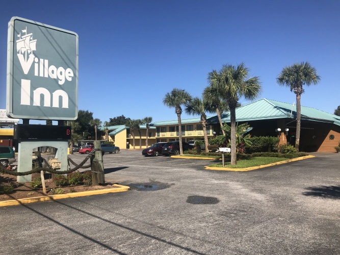 Village Inn Destin photo 13
