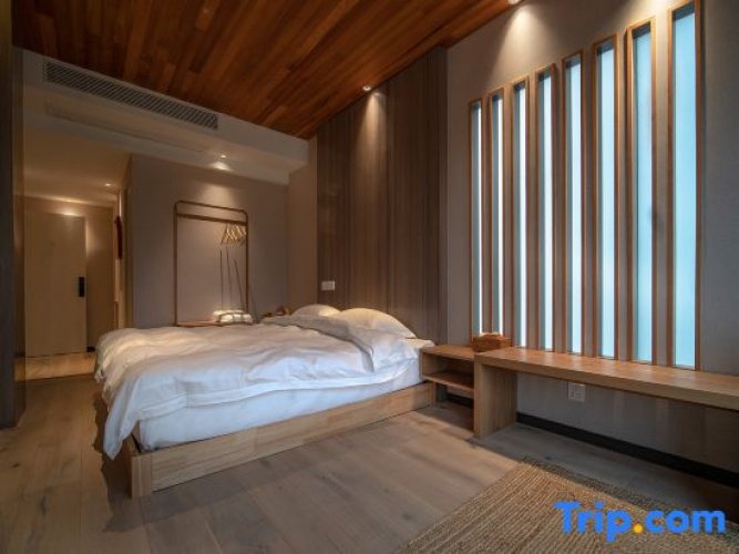 Standard room with garden view