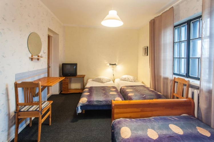 Economy Triple room