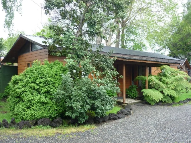 3 Bedrooms Bungalow
