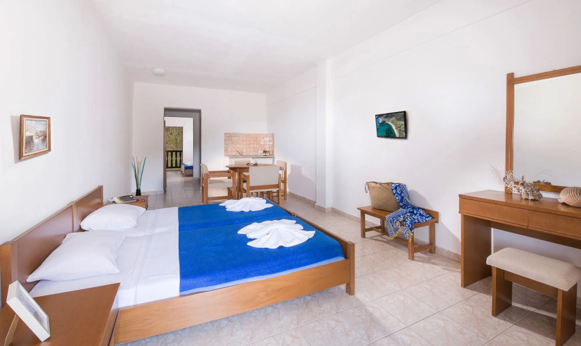 Azapiko Blue Sea Hotel