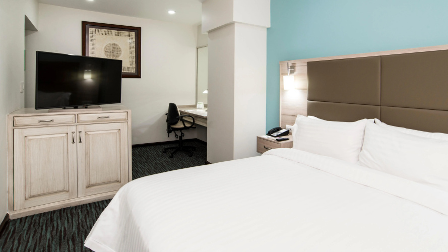 Holiday Inn & Suites Mexico Zona Reforma by IHG