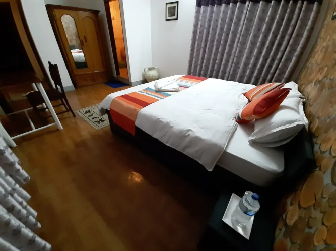 29 Eleven Bed and Breakfast