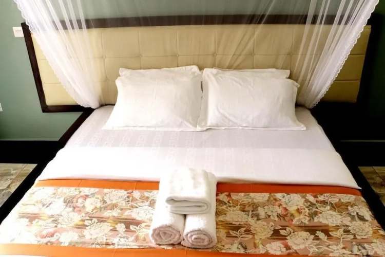 The Mansion Hotel