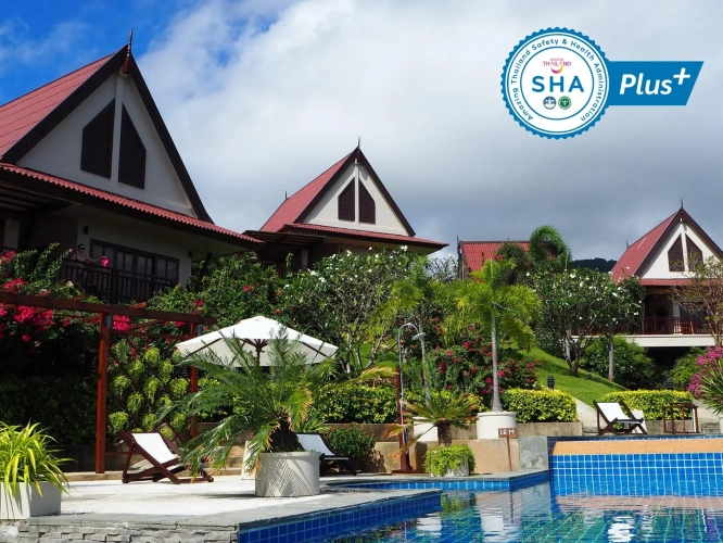 2 Bedrooms Quadruple Villa beachfront
