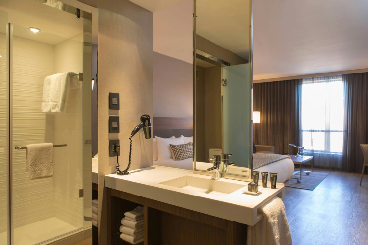 AC Hotel Kansas City Plaza photo 10