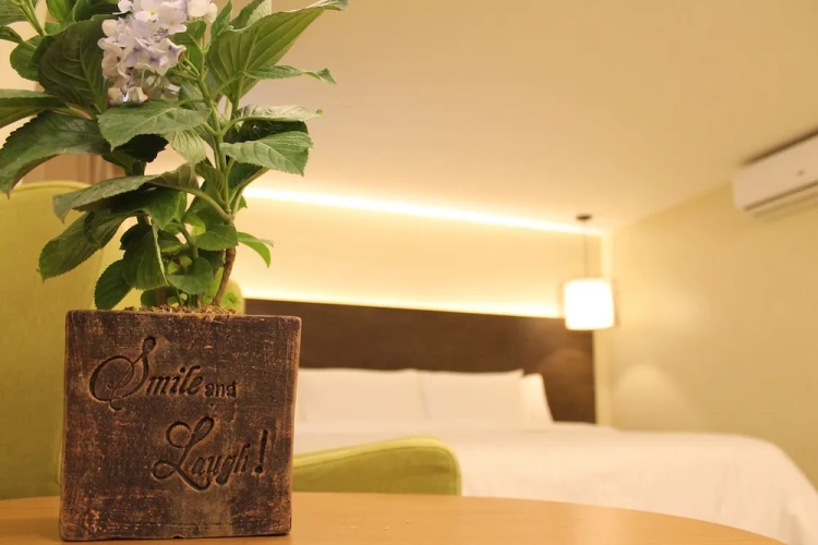 Suite with balcony