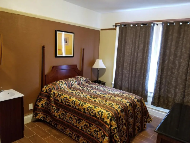 Page Hotel