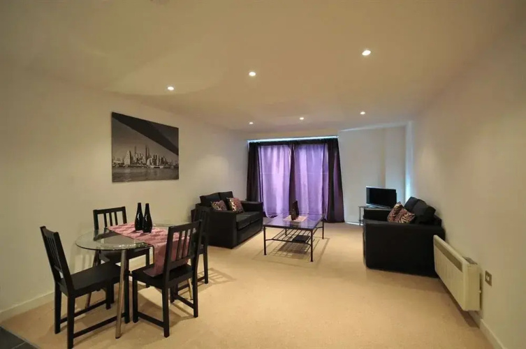Base Serviced Apartments - Spectrum
