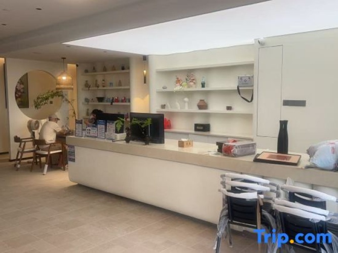 Xiamen Yunhai Bridge Scenic Apartment (Jimei School Village Yuanbo Garden Subway Station)