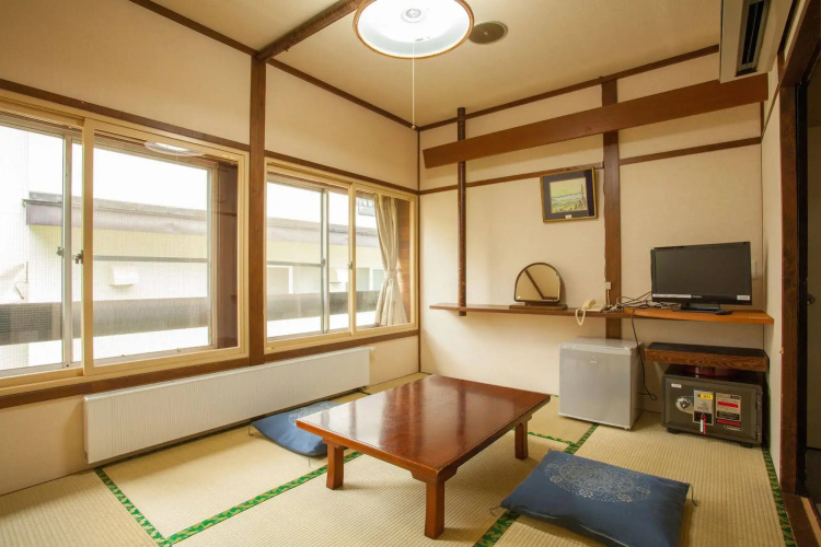 Hotel Mutsumi