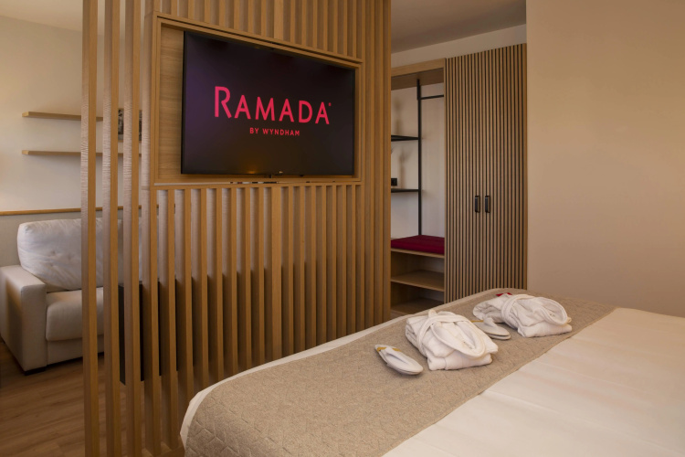 Ramada by Wyndham Madrid Getafe photo 8