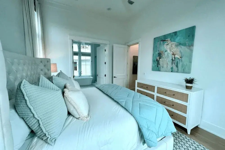 Sunset Pointe 30A by Avantstay Gulf Views, Carriage, Pool