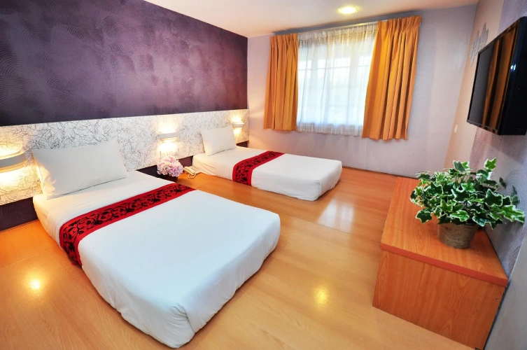 Superior Twin room