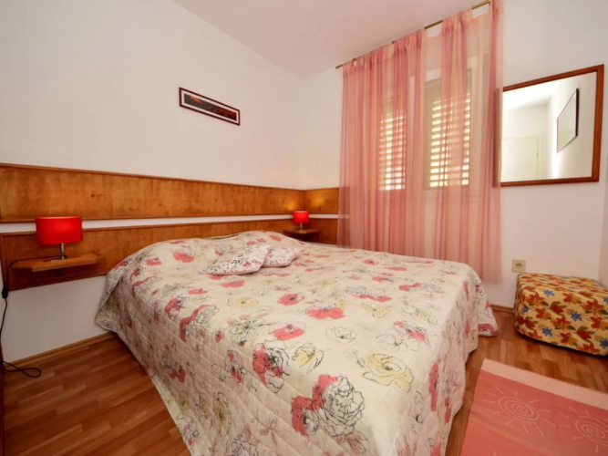 Villa Meri 28708