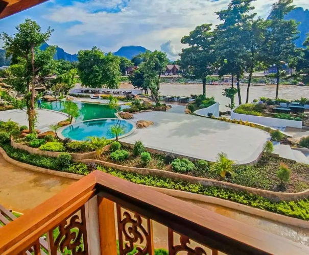Premier Double room with river view