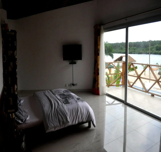 Romano Lodge